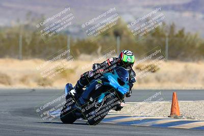 media/Jan-09-2022-SoCal Trackdays (Sun) [[2b1fec8404]]/Turn 6 (1035am)/